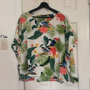 NWOT Tropical Top With Large Arm Hole